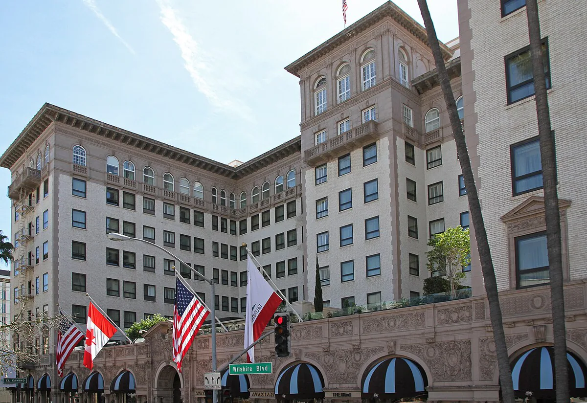 Beverly Hills city landmark and local streetscape