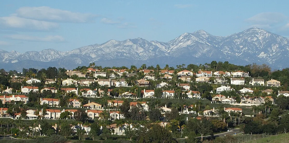 Laguna Niguel city landmark and local streetscape
