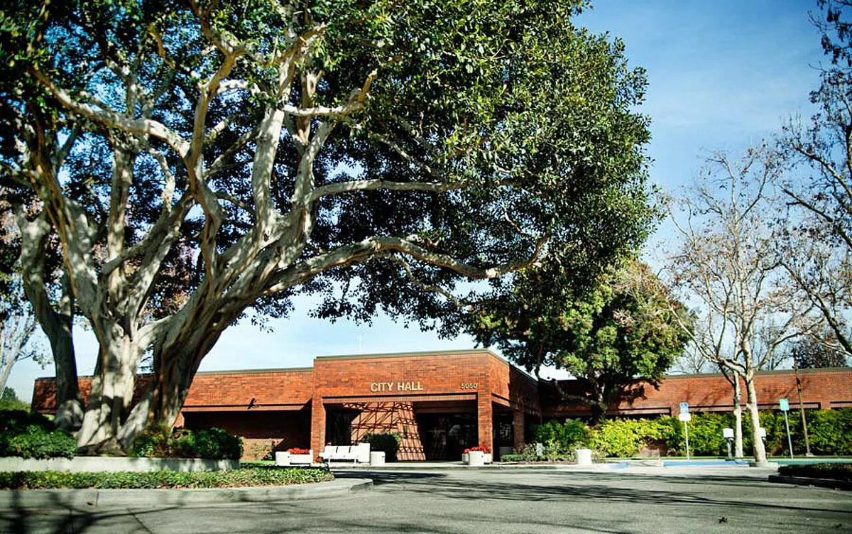 Lakewood city landmark and local streetscape