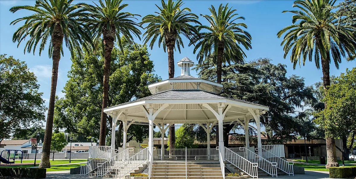 Temple City city landmark and local streetscape